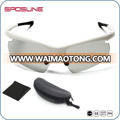 Guangzhou sunglasses factory latest models beach volleyball sports sunglasses with waterproof lenses